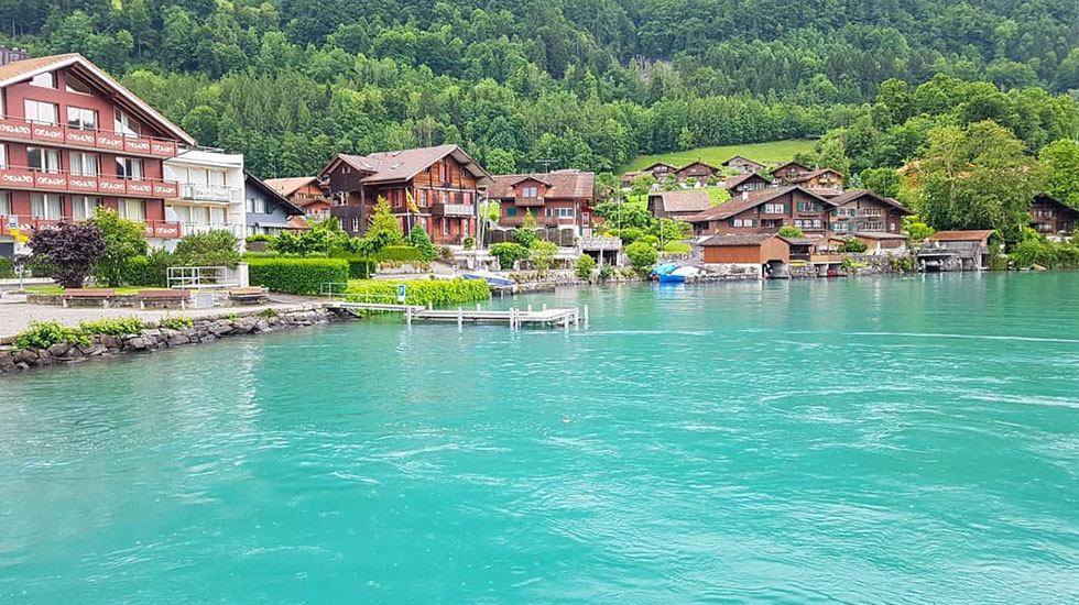 Hồ Brienz - Du lịch Thụy Sĩ